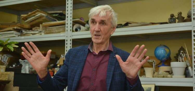 Кудымкарский театр готовит весёлую-весёлую комедию