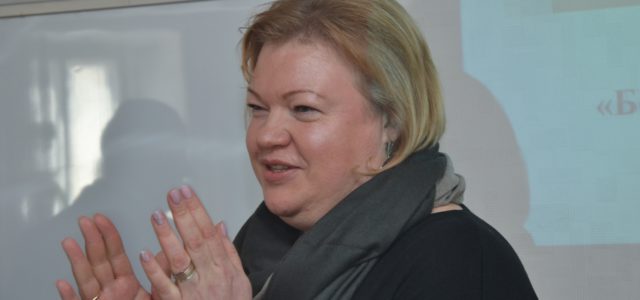«Пока минусов от объединения больниц я не выявила». В Кудымкаре побывала министр здравоохранения Прикамья