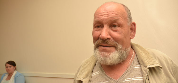 Василию Яркову из деревни Пруддор помогли оплатить штраф