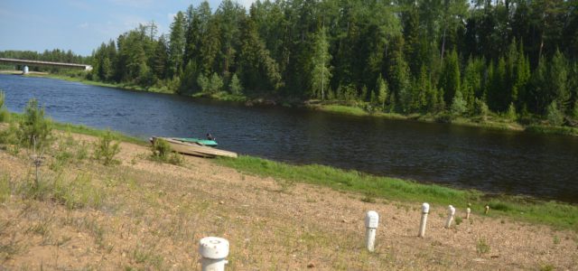 В паводок вода в Усть-Черной зашла в огороды и дома. Но власти не объявили режим ЧС