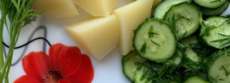 Пенсионерка в Кудымкаре сняла первый урожай картофеля. В июне!