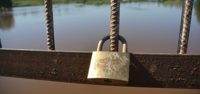В Заречном Пешнигорте Иньва возвращается в русло