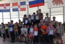 Младшие школьники посоревновались в плавании