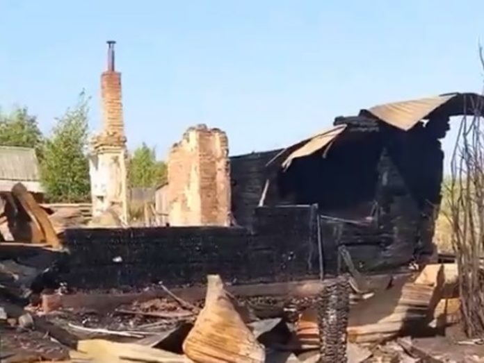 пожар в Усть-Чёрной