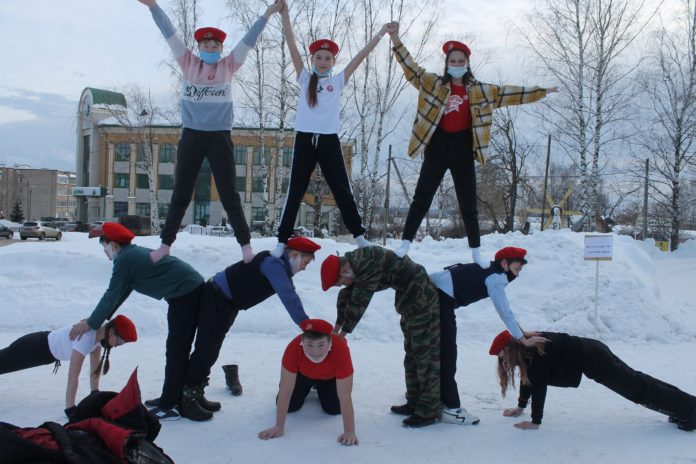 23 февраля