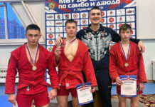 Кудымкарские самбисты выиграли три бронзы на Первенстве края по самбо