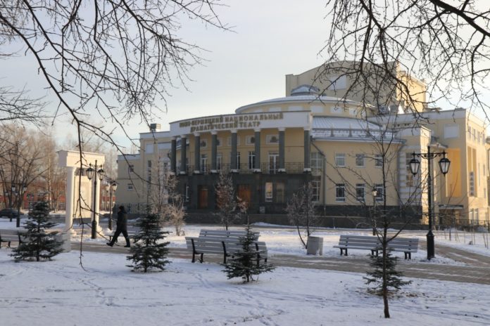 Фасад Коми-Пермяцкого театра.jpeg