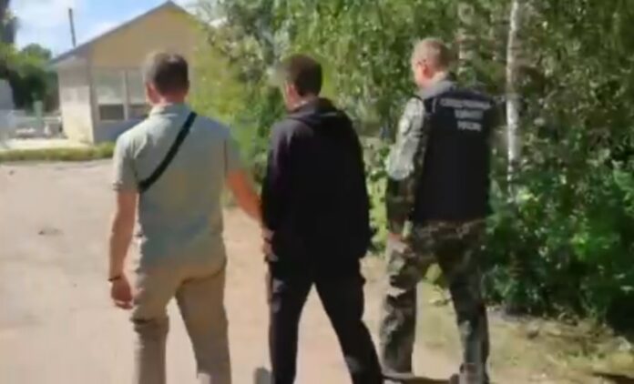 16-летний подросток, который убил 14-летнюю девочку
