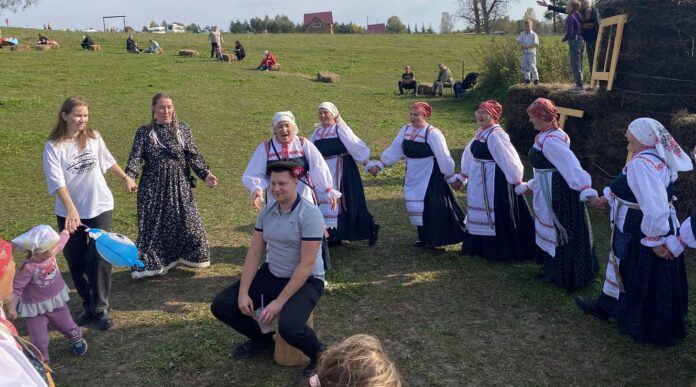 Коллектив «Рябинушка»